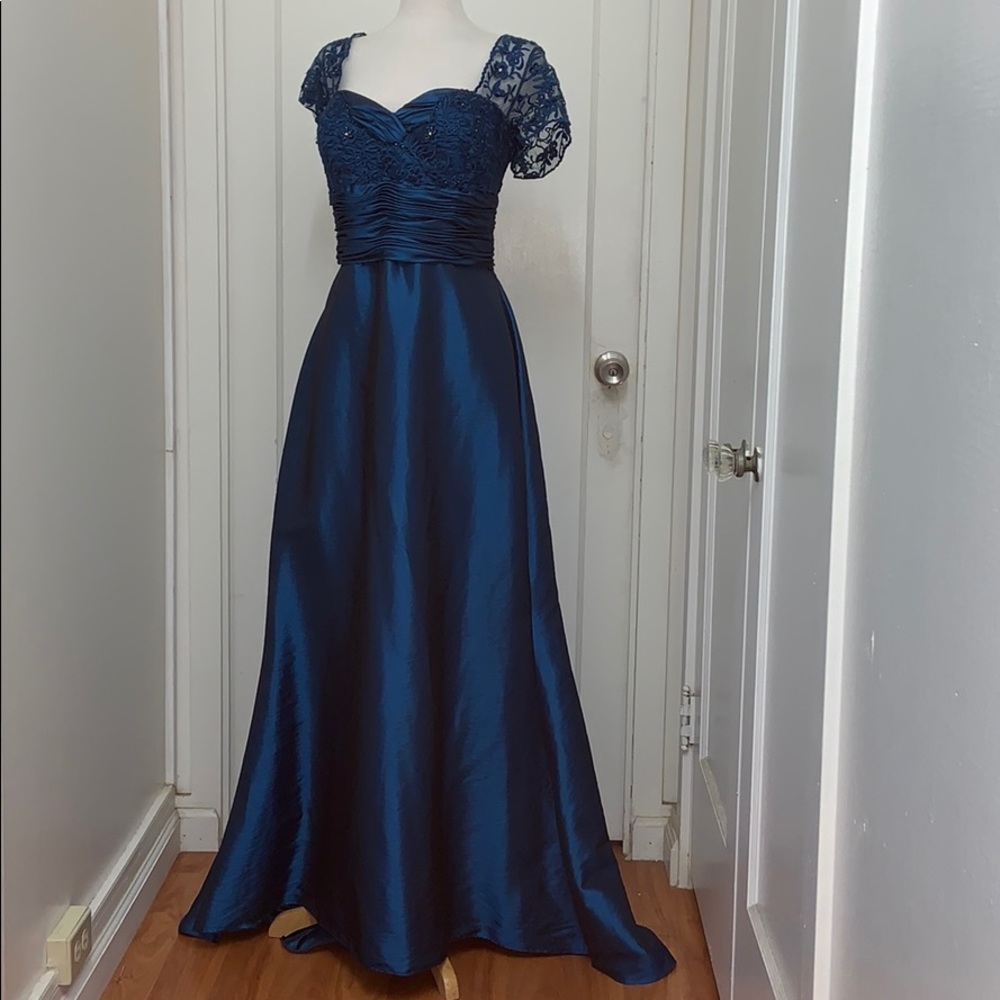 NWT Anny Lee Beautiful Evening Gown
